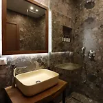 Garden Boutique 4* Tirana