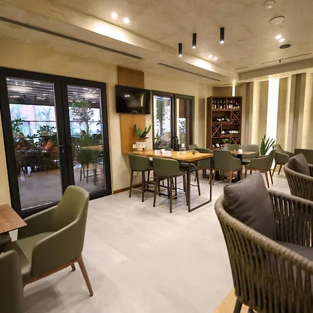 酒店 Garden Boutique 4*