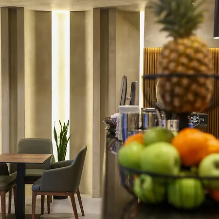 Garden Boutique Hotel 4*