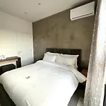 Garden Boutique 地拉那