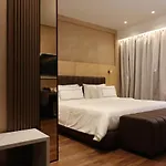 酒店 Garden Boutique 4*