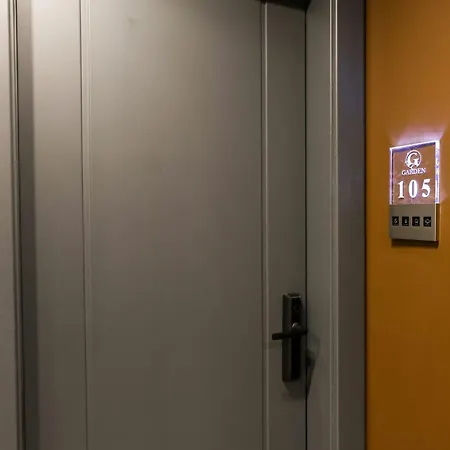 Garden Boutique فندق 4*