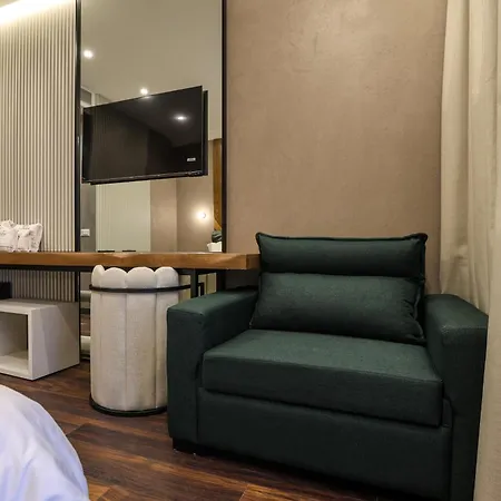 Отель Garden Boutique 4*