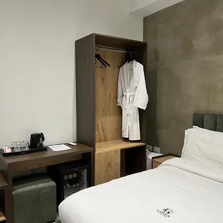 Garden Boutique Отель 4*