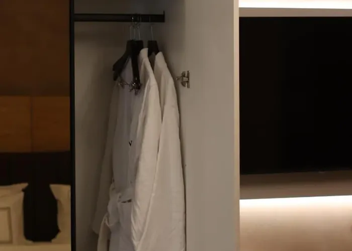 Garden Boutique 4* Tiran