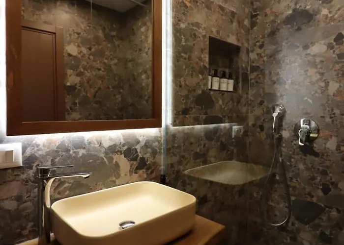 Garden Boutique 4* Tiran