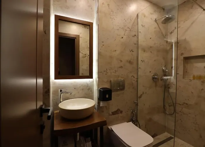 Garden Boutique Szálloda 4*